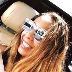 Meet your Posher, Dayna